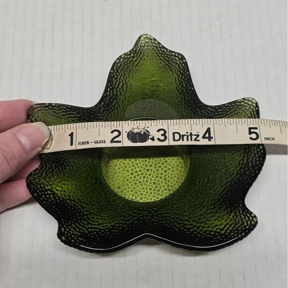 HALLMARK SUMMER AUTUMN MAPLE LEAF TEA LIGHT CANDLE HOLDERS GREEN GLASS - Picture 7 of 9